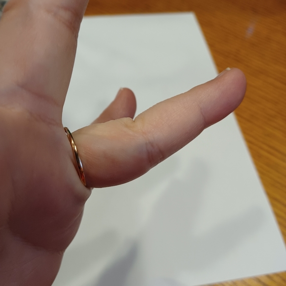 Rose gold ring - Picture 3 of 3